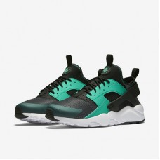 NIKE AIR HUARACHE ULTRA с зеленым